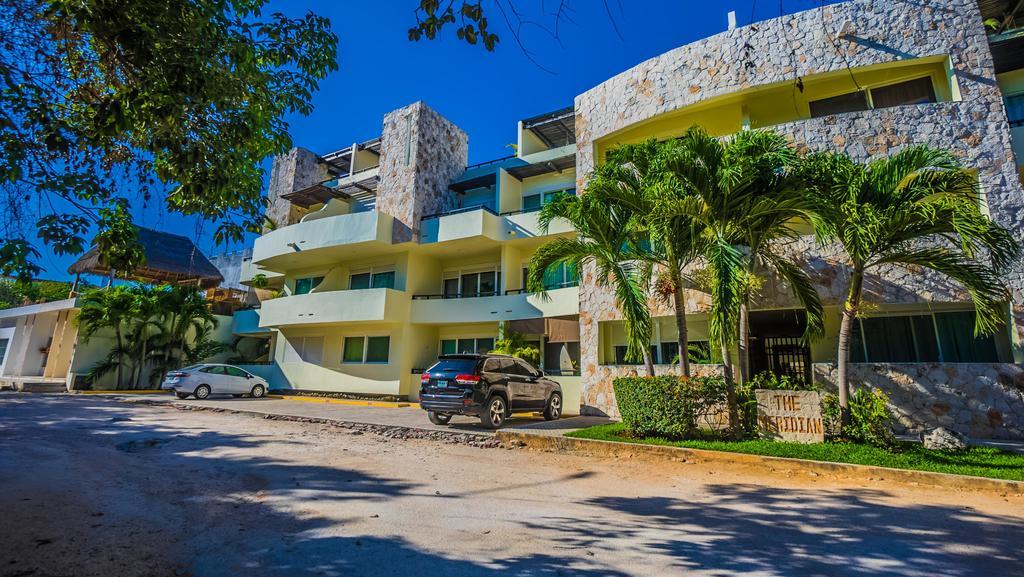 Meridian Downtown Apartments Playa del Carmen Exterior photo
