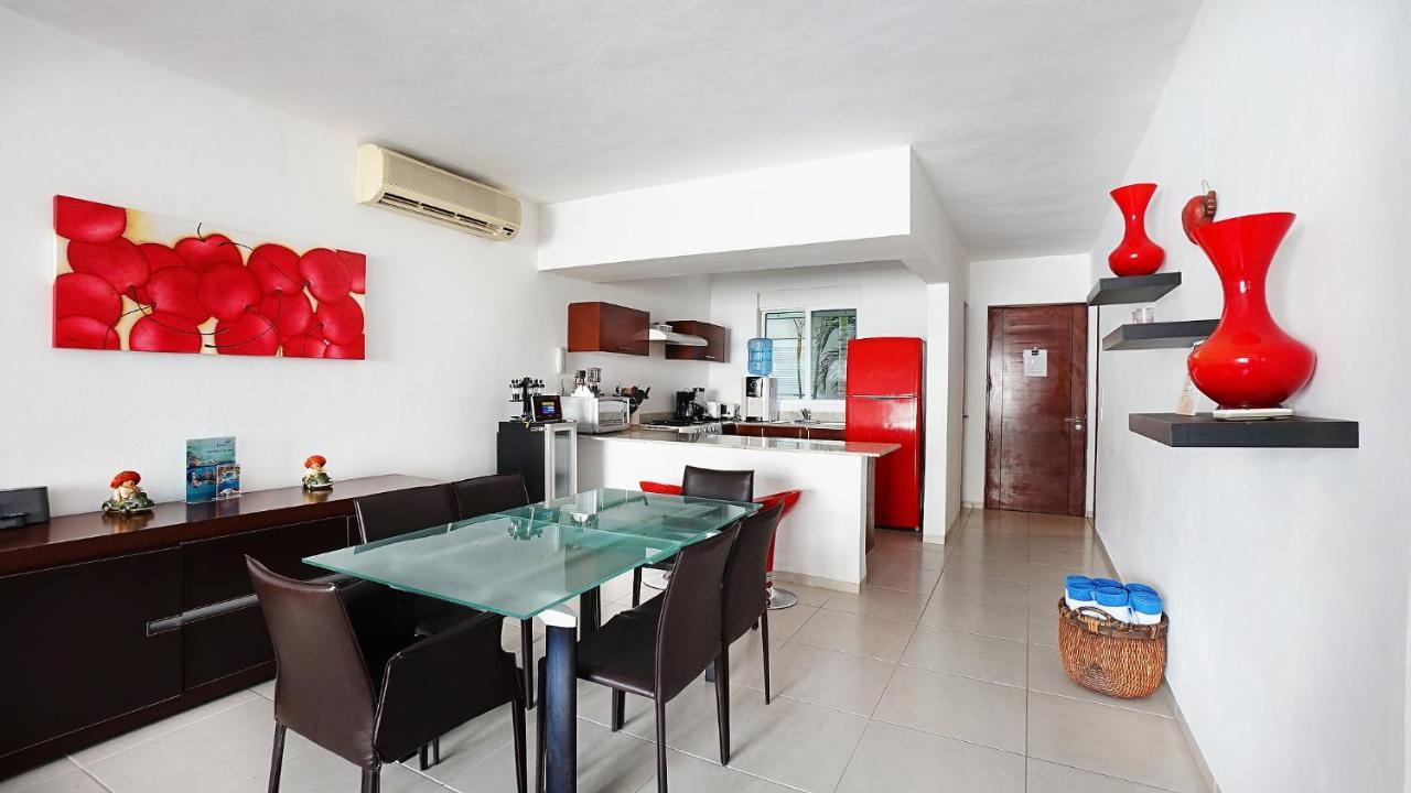 Meridian Downtown Apartments Playa del Carmen Exterior photo